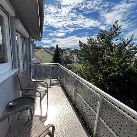 Premium 75qm 3 Kueche, Balkon, Smart Tv, Wifi *