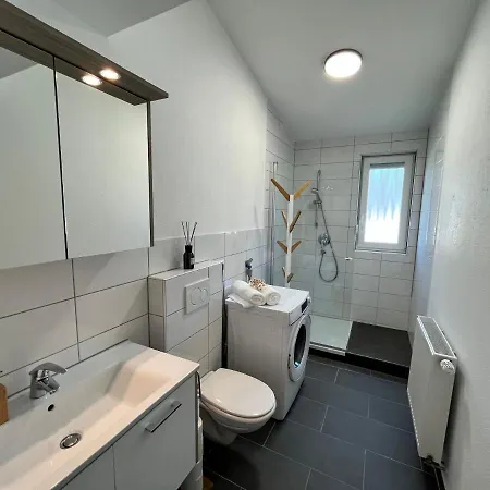 Apartamento Premium 75qm 3 Kueche, Balkon, Smart Tv, Wifi Aalen